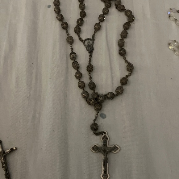 Three rosaries - Picture 3 of 8